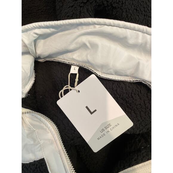 FASHION CLOTHING Women's Faux Shearling & Nylon Vest Large Black/White NEW - Picture 7 of 8